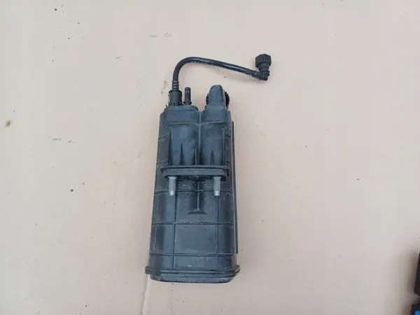 Filtro de carbón OEM 149507892R para Dacia Sandero II 1.0 image 2