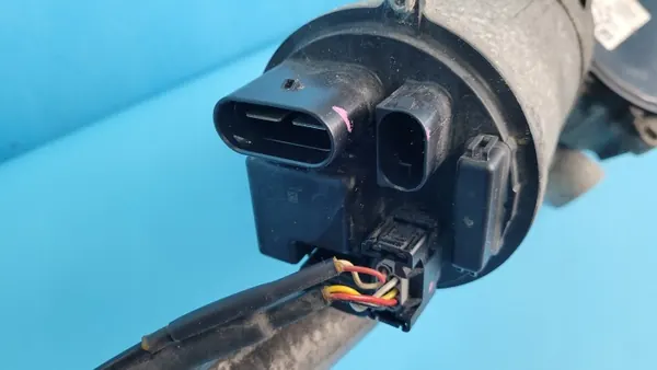 BMW 6761573 Boîtier de Direction Usagé Pièce OEM image 10