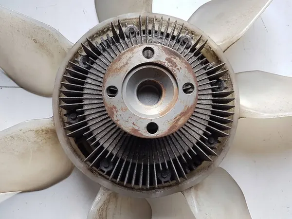 2005 Toyota Land Cruiser Wiskoza wentylatora 161030010 image 2