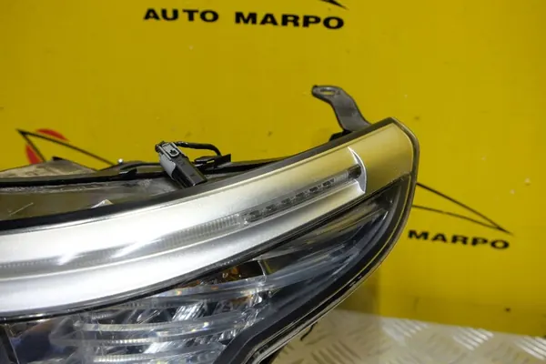 BMW 5 M5 E60 E61 2008 Farol Xenon Esquerdo OEM 7044675-05 image 5