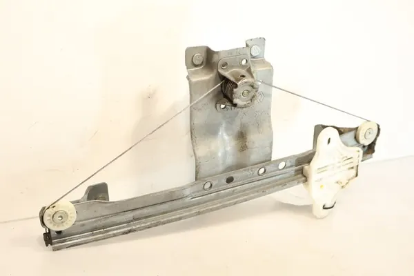 Mecanismo de Janela Traseira Direita Renault Clio IV image 2