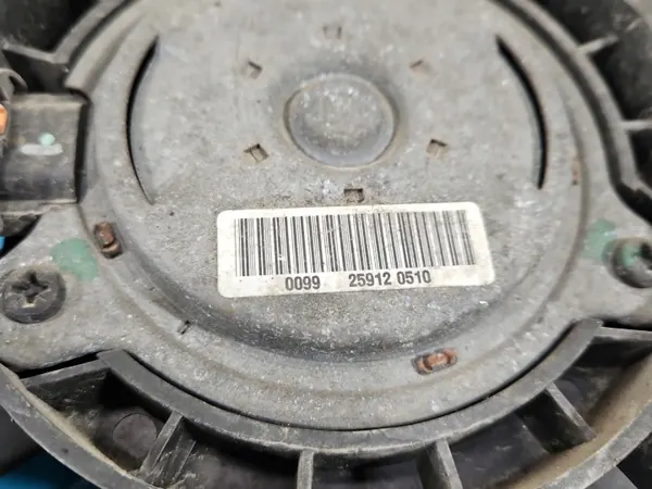Gebruikte radiatorventilator OEM 3000257C voor Citroen C5 II image 4