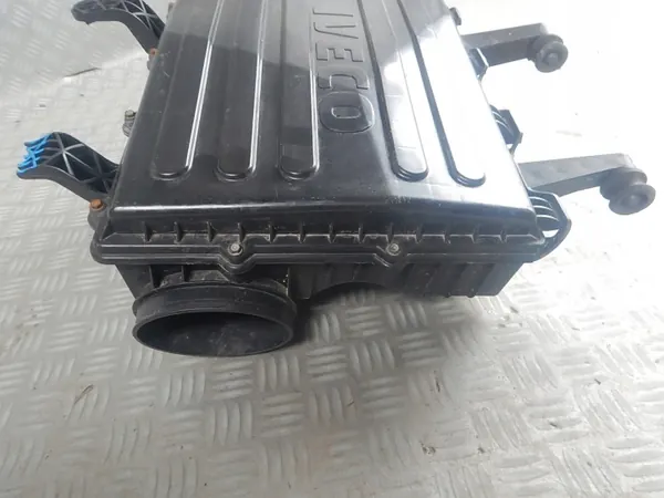 IVECO DAILY IV Luftfiltergehäuse OEM 5801353825/26 image 4