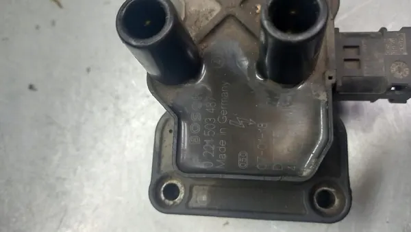 Bobina de ignição Ford Mondeo MK3 1.8B 0221503487 image 2