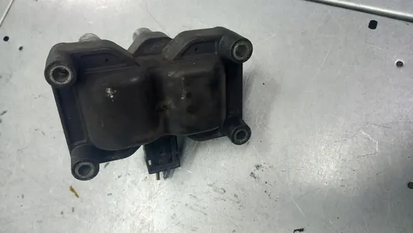 Bobina de ignição Ford Mondeo MK3 1.8B 0221503487 image 4