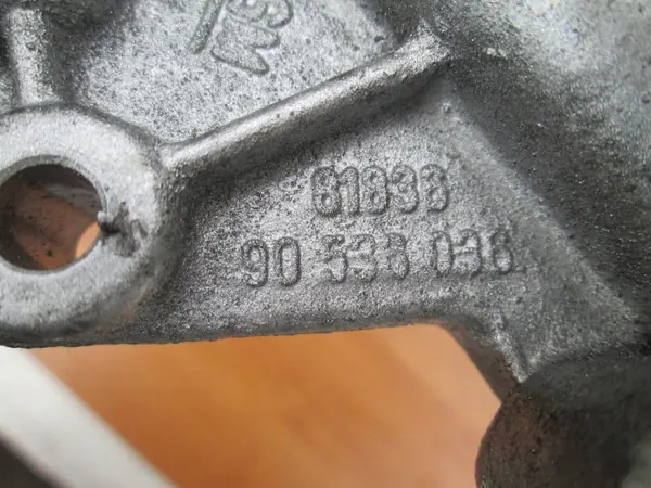 Opel öljypumppu OEM 90536036 1.8 16V moottorille image 3