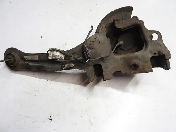 Volvo V40 II Mozzo Posteriore Destro 31360695 image 2