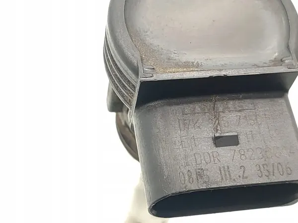 Bobina de ignição Audi A4 2.0 TFSI 200 HP OEM 07K905715C image 7