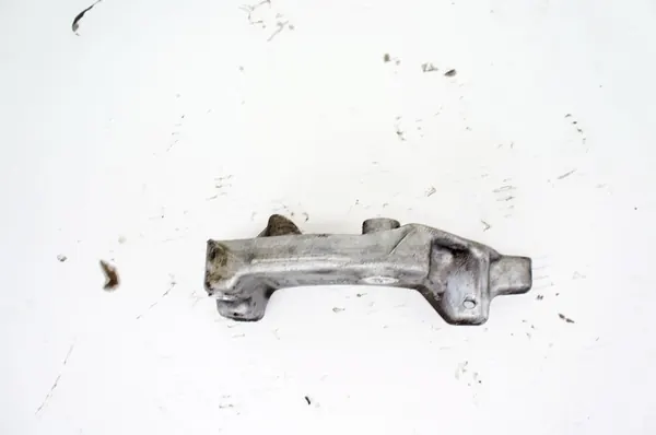 Motorsteun Volvo XC40 D3 UK426+ image 10