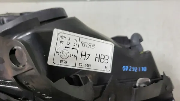 TYC Oikea Etuvalaisin Opel Astra G image 7