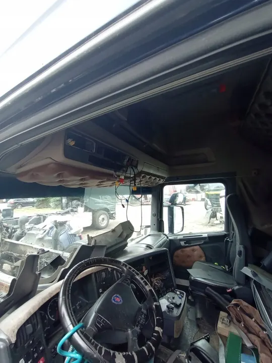 Scania R 420 Highline cabineframe - Gebruikte staat image 8