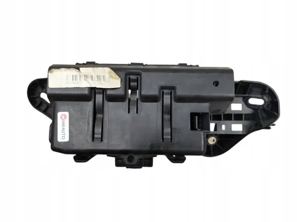 Batterilock OEM A2465450440 för Mercedes A-klass image 3