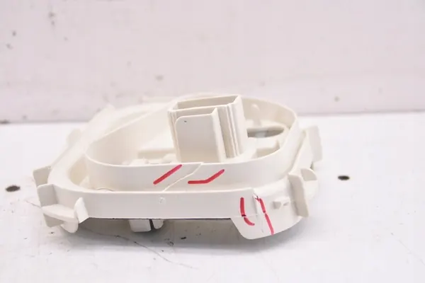 Luz trasera derecha VW TOURAN 2017 5TA945258 image 2