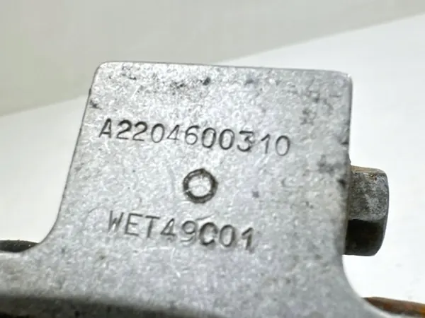 Joint de colonne de direction Mercedes-Benz OEM A2204600310 image 3