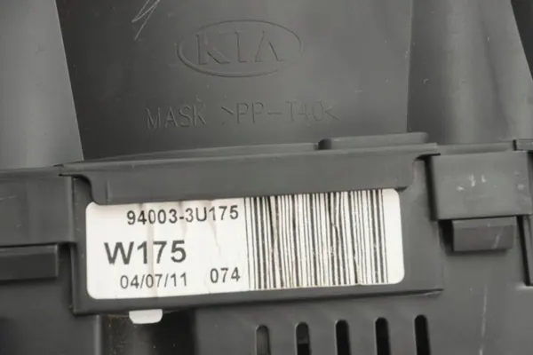 Kia Sportage Instrumententafel OEM 94003-3U175 image 7
