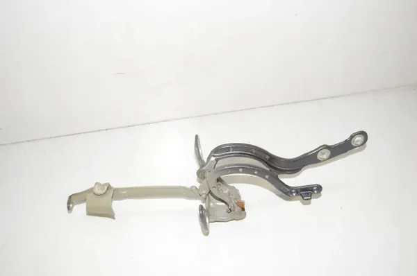 Linker kofferbakscharnier OEM 8492961 BMW 3 Touring G21 image 2