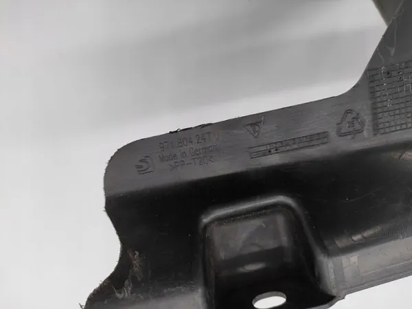 Anlasserabdeckung Porsche OEM 971804247D - Gebraucht image 3