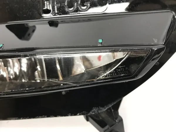 Faro Halógeno Derecho Kia Ceed III Lift OEM 92202J7500 image 4