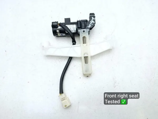 Motor de asiento Mercedes OEM A0009700626 - Usado image 2