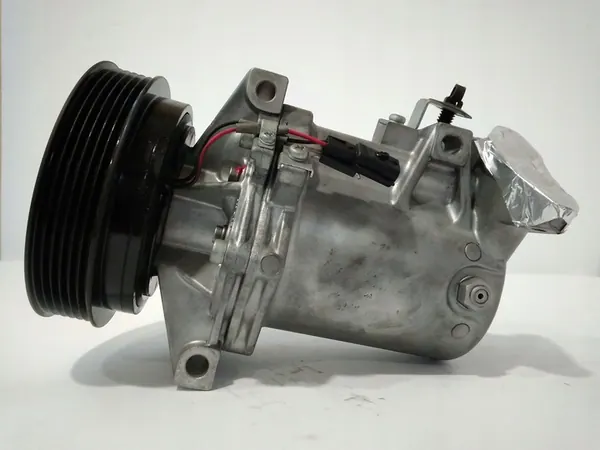 Ilmastointikompressori Renault Fluence Dacia Duster Nissan Juke image 2