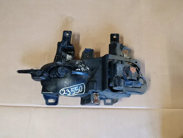 Suporte de farol de neblina dianteiro direito Nissan Qashqai II image 2