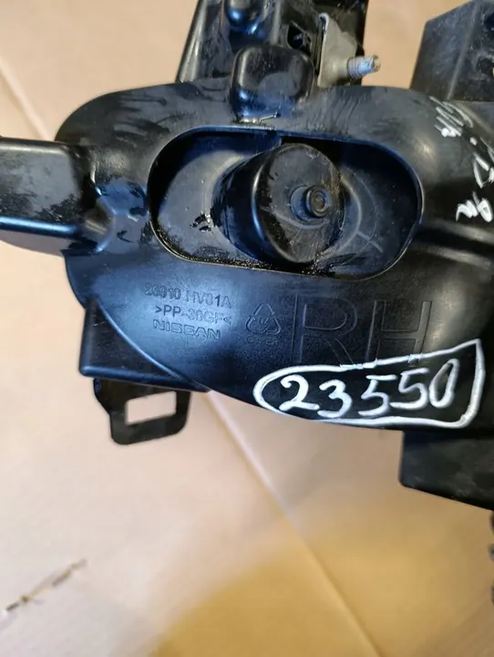 Suporte de farol de neblina dianteiro direito Nissan Qashqai II image 4