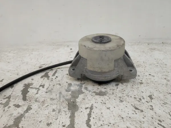 Soporte de motor derecho Mercedes Clase S W222 3.0 V6 image 3