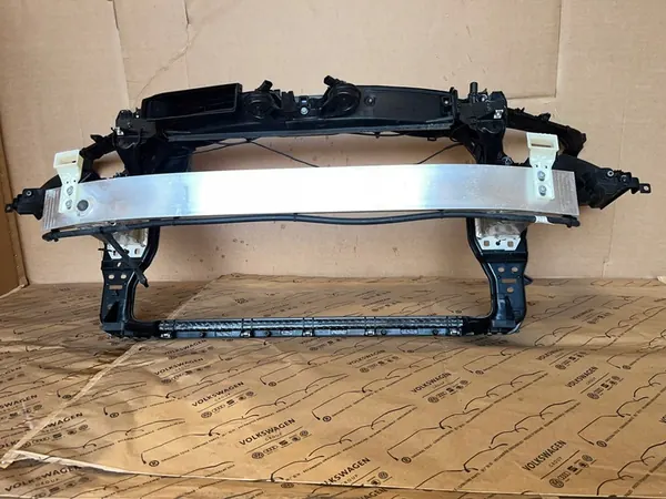 AUDI A8 D4 3.0 TDI Feixe Frontal 4H0121333D image 3