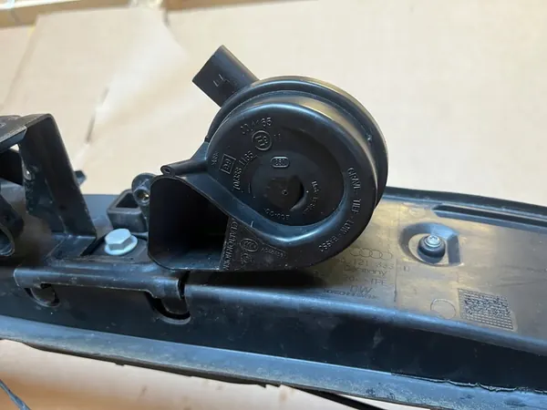 AUDI A8 D4 3.0 TDI Feixe Frontal 4H0121333D image 8