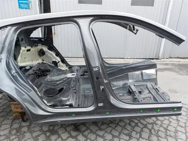 Rechter middenstijl Porsche Panamera 971 Sport Turismo image 3