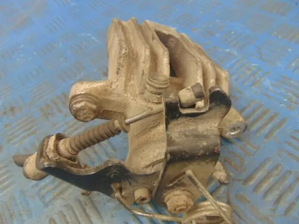 Oikea takajarrusatula Volkswagen Passat B5 Lift 1.9TDI CZH1211 image 4