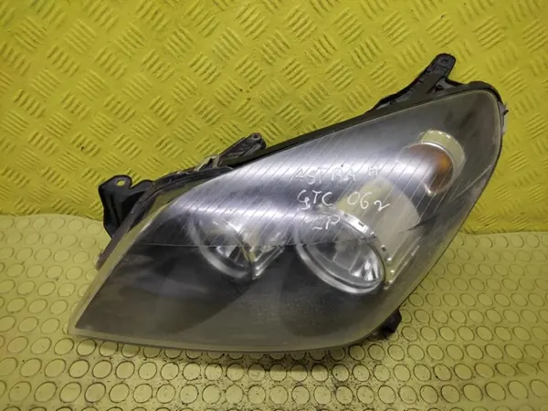 OPEL ASTRA H GTC Farol Esquerdo 24451032 image 2