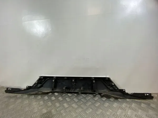 Luz de placa Mitsubishi Outlander 2019 5817A265 image 6