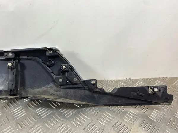 Luz de placa Mitsubishi Outlander 2019 5817A265 image 9