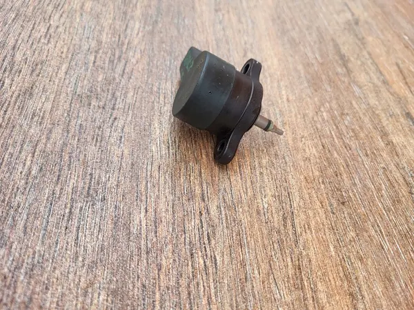 JEEP GRAND CHEROKEE WJ 99-04 2.7 CRD Kraftstoffdruckventil A6110780549 image 6