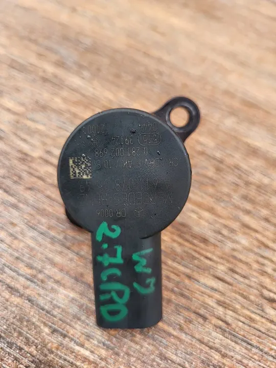 JEEP GRAND CHEROKEE WJ 99-04 2.7 CRD Kraftstoffdruckventil A6110780549 image 8