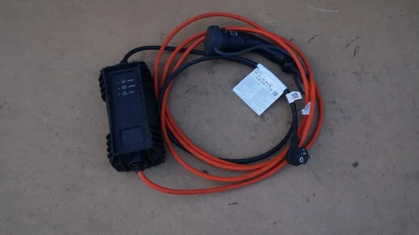 OEM 9844468880 Latauskaapeli Peugeot 208:lle image 2