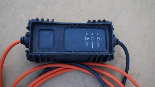OEM 9844468880 Latauskaapeli Peugeot 208:lle image 4