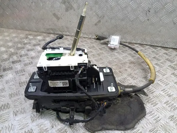 Begagnad Audi A6 S6 C7 växelspak OEM 4G1713041BF image 3
