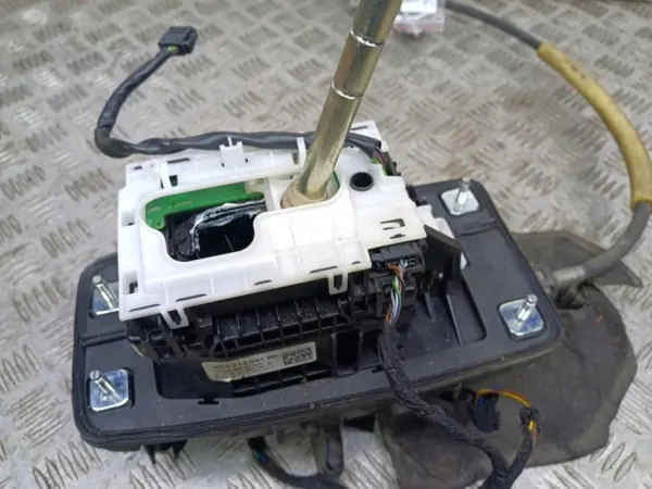 Begagnad Audi A6 S6 C7 växelspak OEM 4G1713041BF image 5