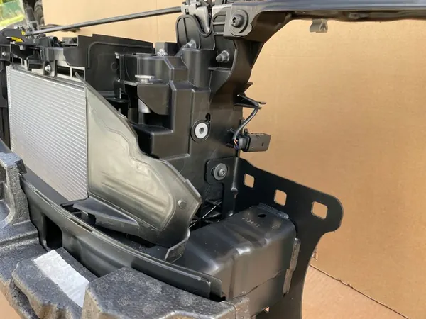 Frontträger Kühler Audi A1 S1 1.5 TSI OEM 82A805588 image 9