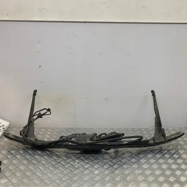 Engate Reboque VW Tiguan II OEM 5NA803881F - Usado image 2