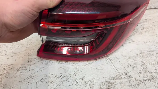 Höger Baklampa RENAULT CLIO V 5 265504885R image 3