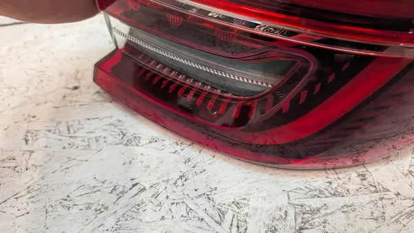 Höger Baklampa RENAULT CLIO V 5 265504885R image 7