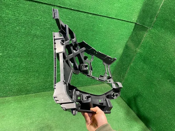 VW GOLF VII Suporte de Para-choque Frontal Esquerdo 5G0807723F image 6