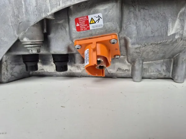 Cupra akku OEM 5WA915588G 3Q0804841F Formentorille image 10