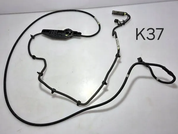 Volkswagen Touran III 2019 Tuyaux Installation AdBlue 5QA131984G image 1