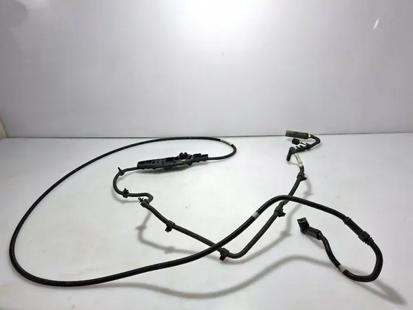 Volkswagen Touran III 2019 Tuyaux Installation AdBlue 5QA131984G image 5