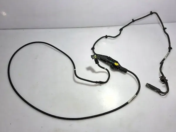 Volkswagen Touran III 2019 Tuyaux Installation AdBlue 5QA131984G image 8