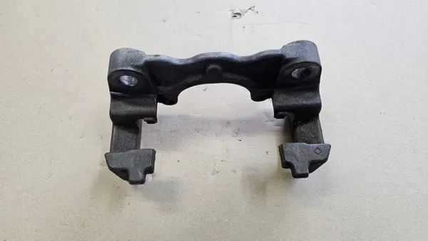 VW TOUAREG 7L 2.5 TDI Taka Puristintuki OEM image 5